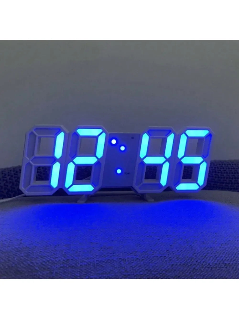 Electronic Digital Wall Clock Living Room Bedroom Decoration Decor Watches Home and Decoration Led Modern Alarm Interior Desk