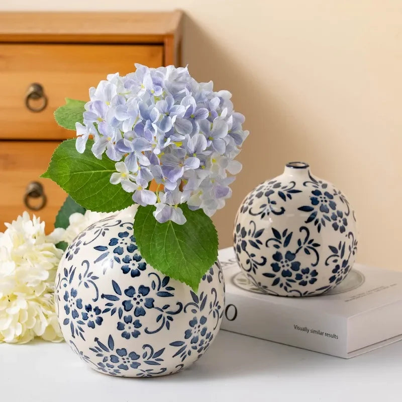 Blue and White Porcelain Vase Flower Arrangement Living Room Decorations Medieval Ceramics Retro Home Decorations Chinese Wine