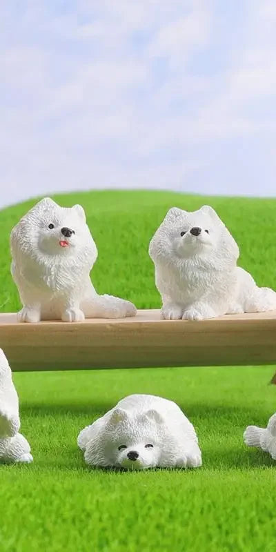 5PCS Realistic Mini Samoyed Decorative Figurines Kawaii Dogs Resin Desk Decoration Miniatures Home Decor DIY Accessories