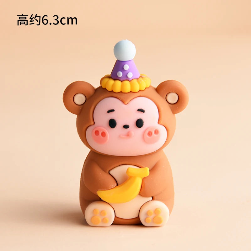 Home Decorative Statues Cake Topper Decorated with Cute Forest Animals Dinosaurs Bears Rabbit Circus Clowns Statues Mini Version