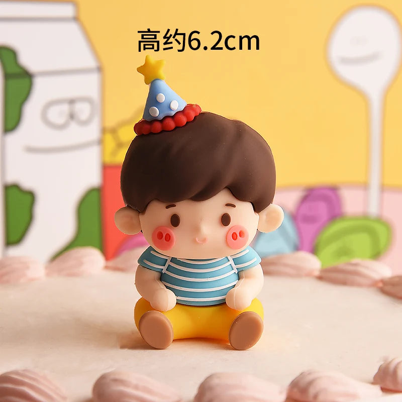 Home Decorative Statues Cake Topper Decorated with Cute Forest Animals Dinosaurs Bears Rabbit Circus Clowns Statues Mini Version