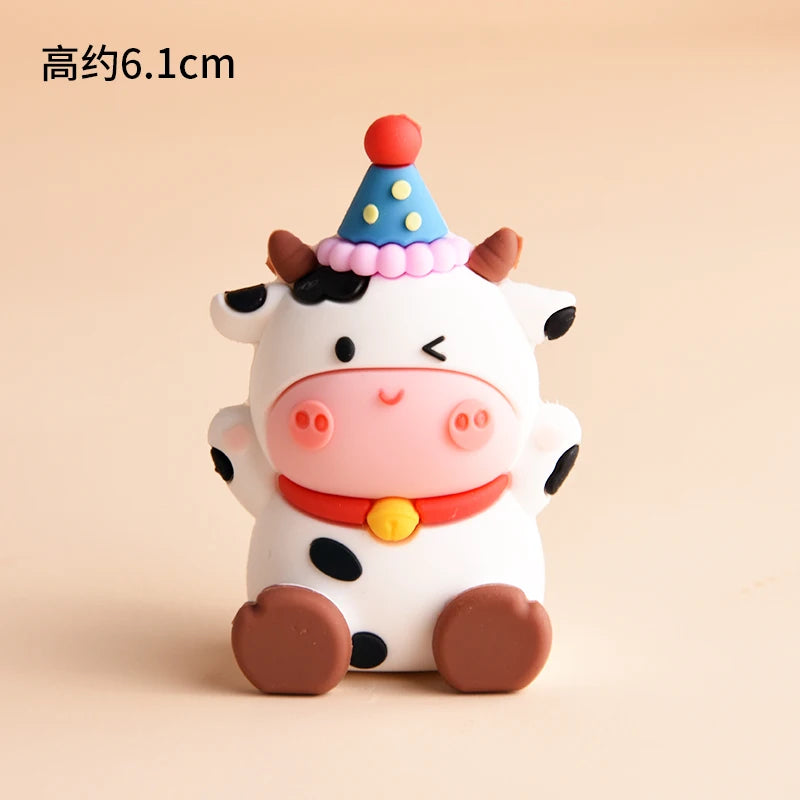 Home Decorative Statues Cake Topper Decorated with Cute Forest Animals Dinosaurs Bears Rabbit Circus Clowns Statues Mini Version