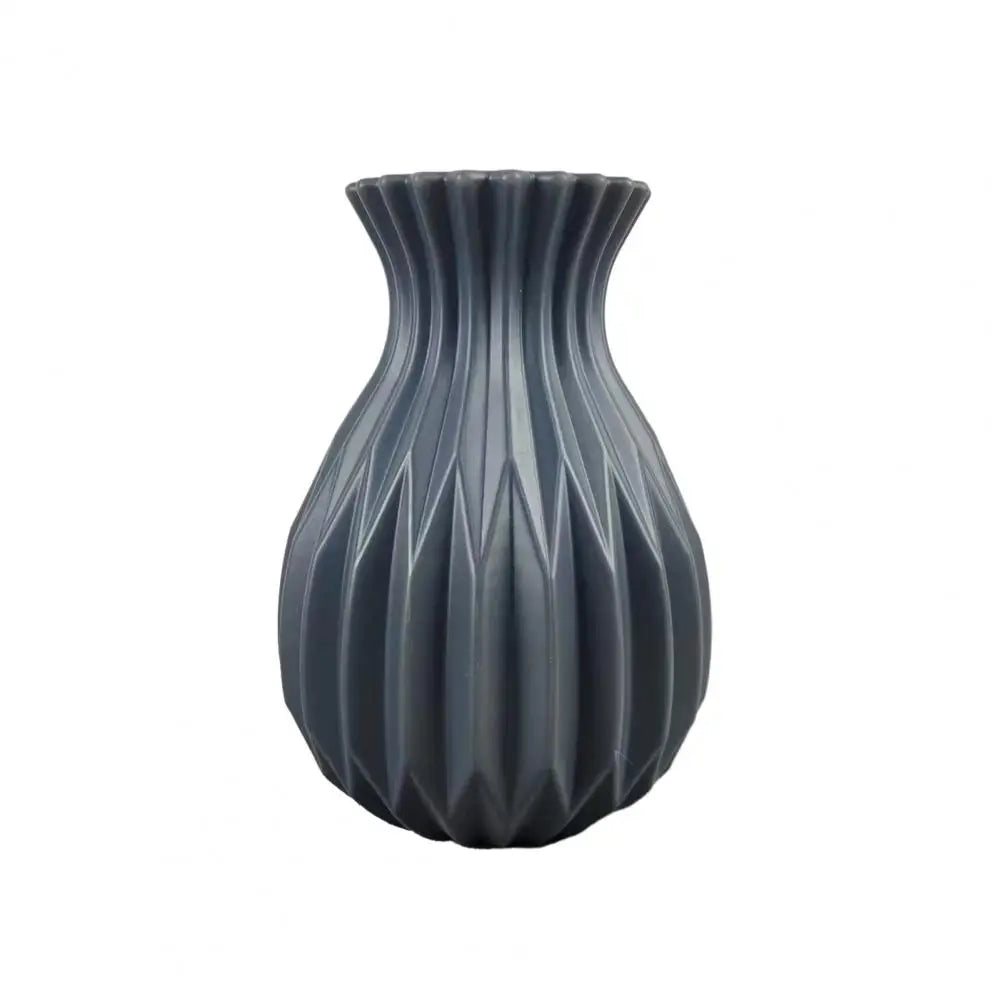 Unique Design Vase Elegant Flower Vase for Home Decoration Wedding Arrangements Fine Workmanship Pot for Living Room Ornament