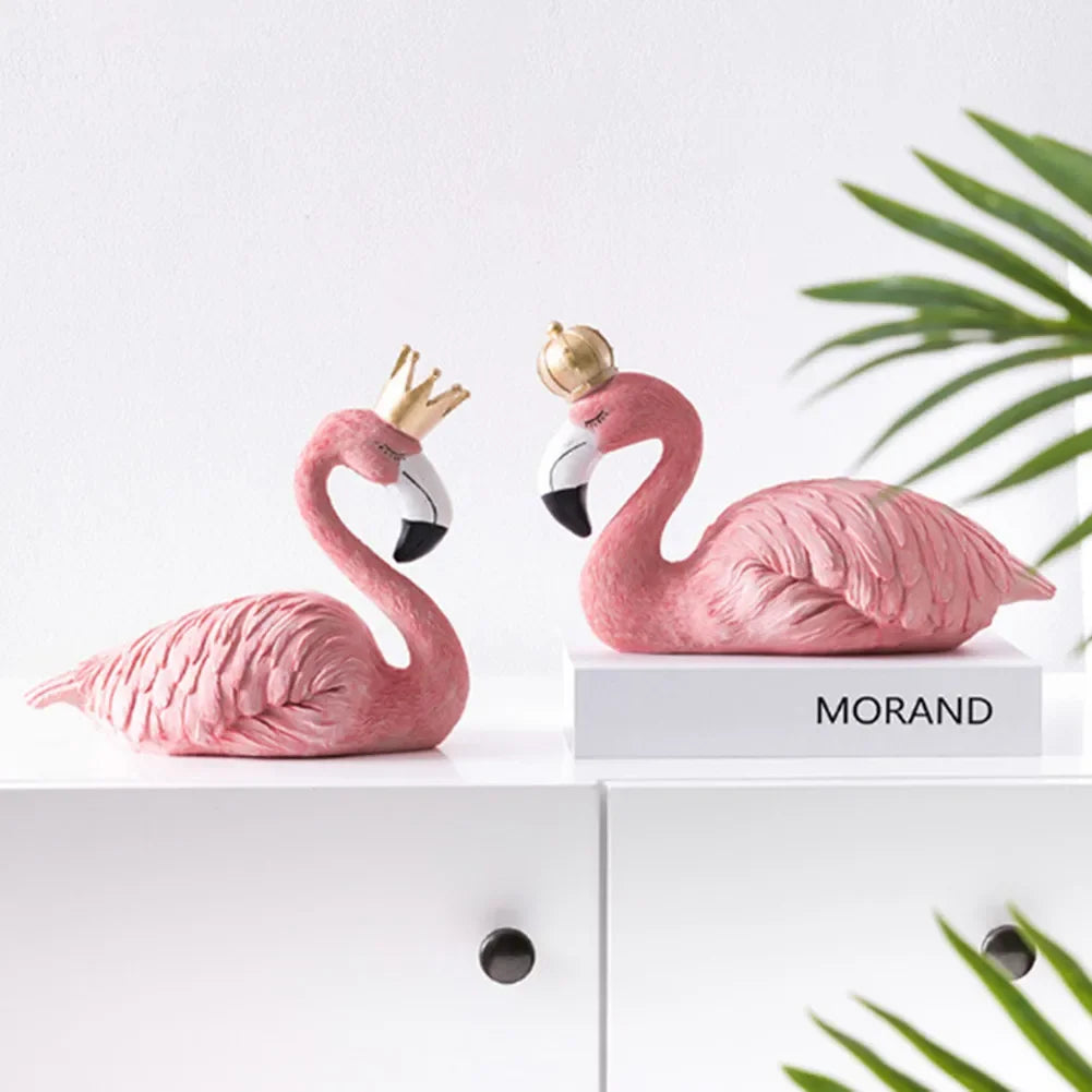 Resin Flamingo Ornament Decorative Figurines Home Desk Flamingo Decor Craft Wedding Birthday Gifts Flamingo Ornament