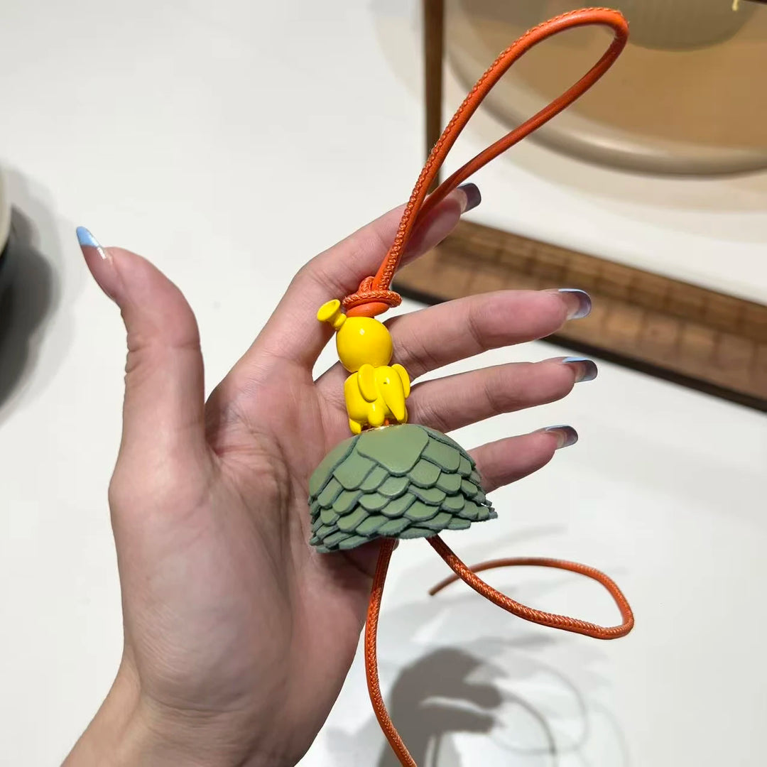 Fashionable and Creative DIY Hanging Decor Set Handcrafted for Suitcase and Car Decorations