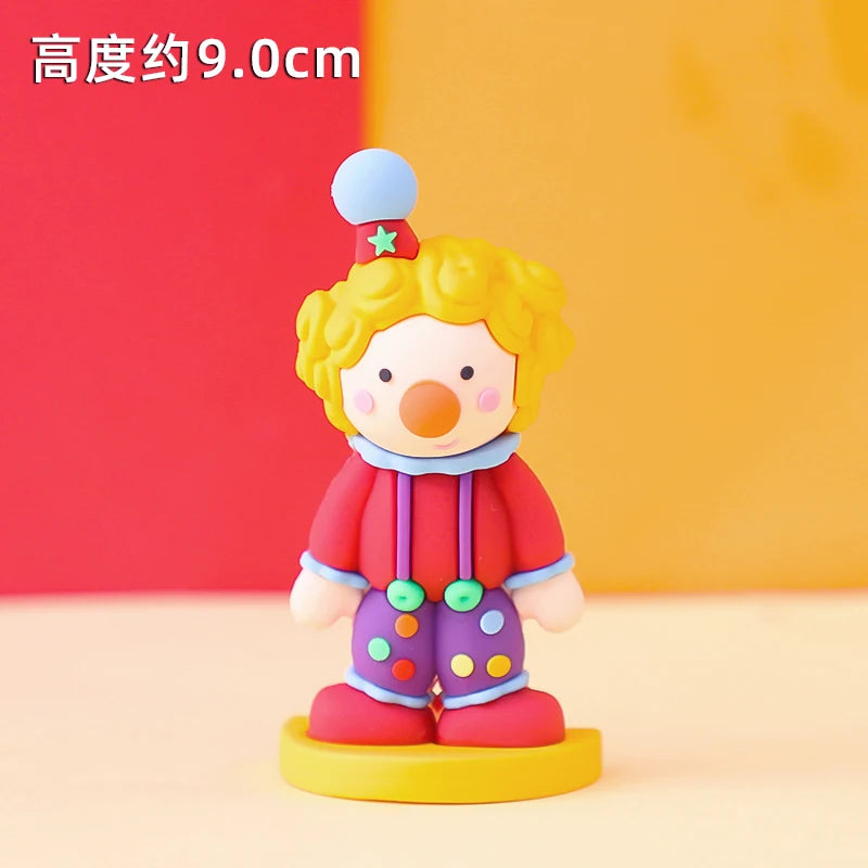 Home Decorative Statues Cake Topper Decorated with Cute Forest Animals Dinosaurs Bears Rabbit Circus Clowns Statues Mini Version