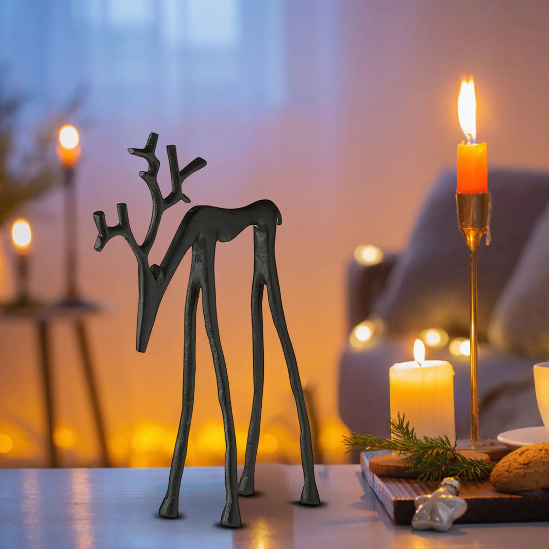 Metal Deer Desktop Decor Deer Statue Christmas Decoration Modern Christmas Figurine Elegant Indoor Desktop Art Decorative Items